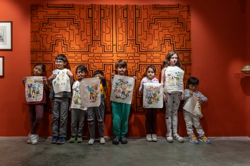 Olga-Fisch-n24-galeria-quito-uspots-uribe-schwarzkopf