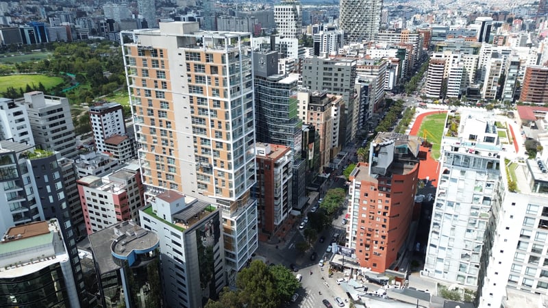 QANVAS FACHADA ENERO 2025_01