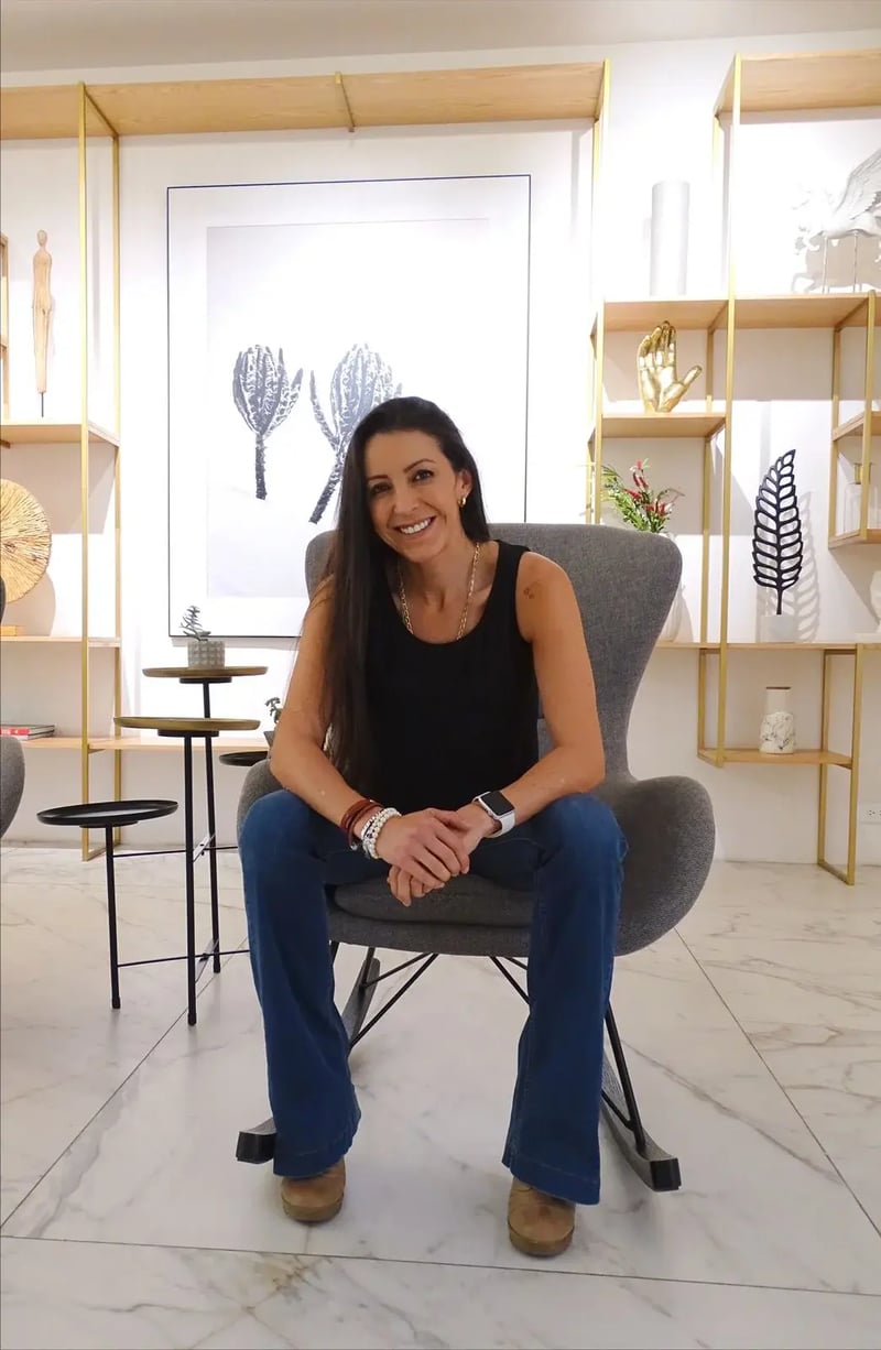 Uribe Schwarzkopf - Paola Cañón